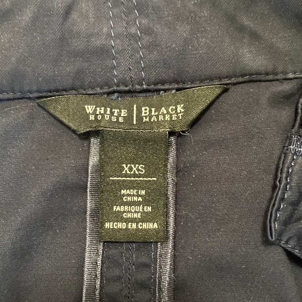 WHBM Navy Form Fitting Jacket: XXS - Picture 8 of 9